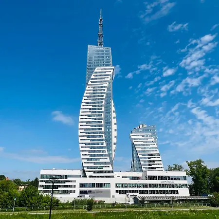 Olszynki Park Skyline *