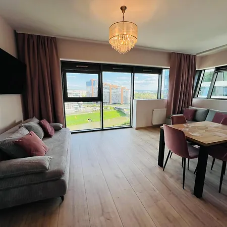 Olszynki Park Skyline Apartment *