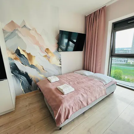 Olszynki Park Skyline Apartment *